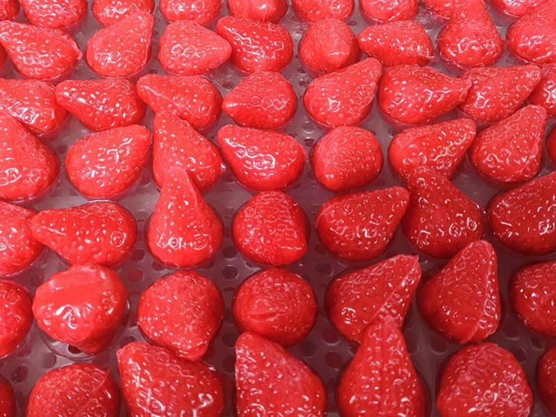 From classic bears to custom shapes, our gummy candy manufacturer offers endless options to delight every market.