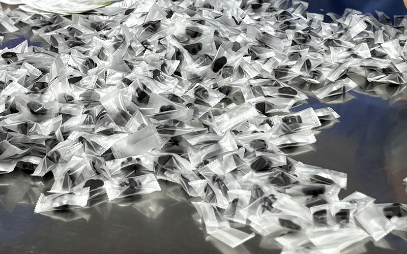 Durable export packaging – Reinforced cartons for long-distance B2B gummy candy wholesale.