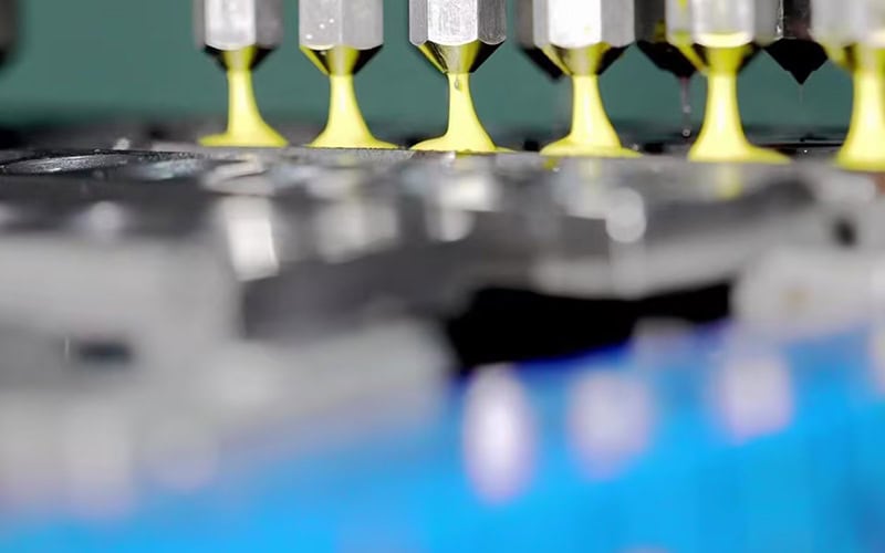 We provide functional gummy candy solutions including vitamins, probiotics, collagen, etc., with precise proportions that comply with nutritional supplement standards in various countries.