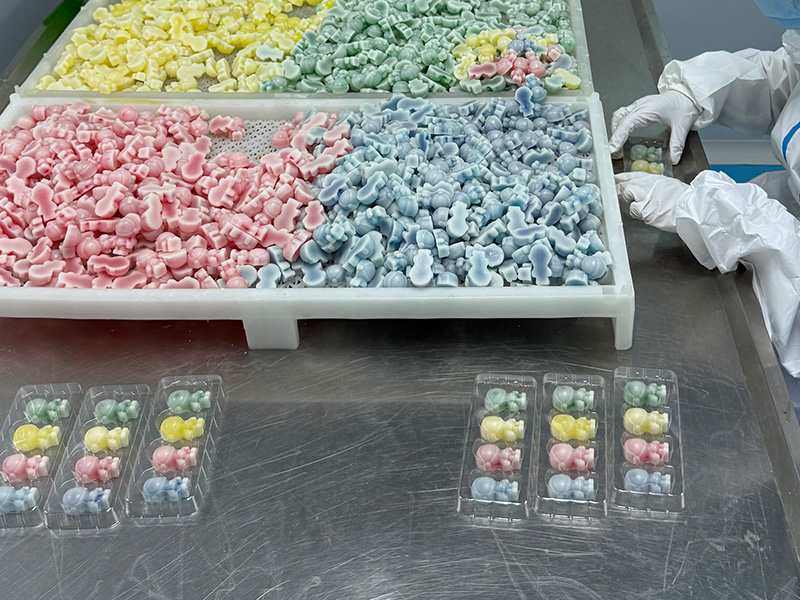 Made in China, we strictly control the quality of our wax bottle candies.